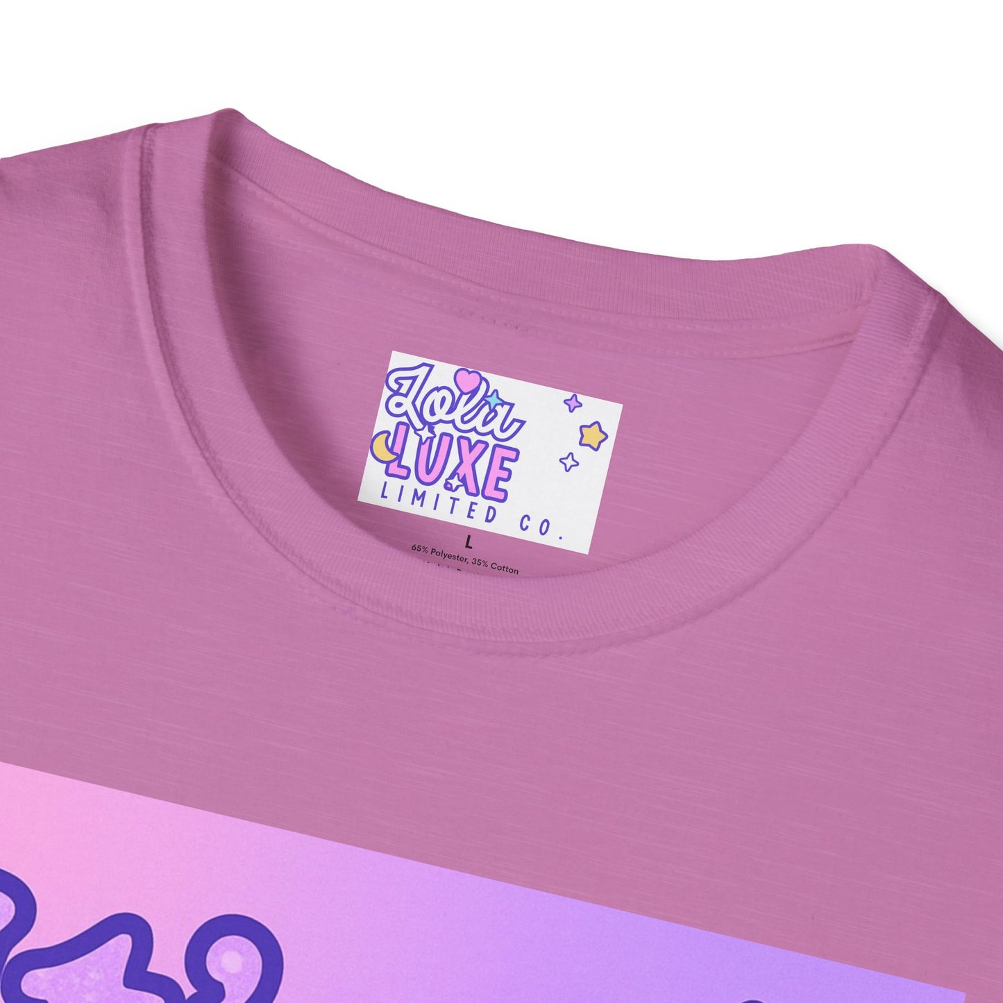 It's Giving: No. Unisex Softstyle Glam Tee - Trendy Graphic Tee for Casual Wear