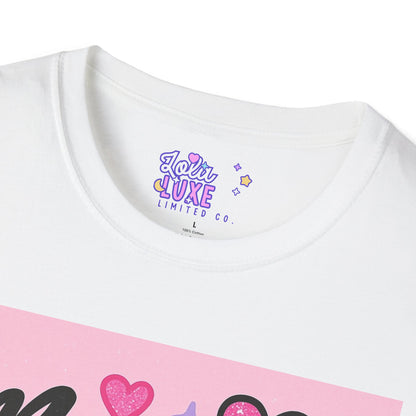 Mommin' in Leopard Print Unisex T-Shirt - Fun & Stylish Apparel for Moms Glam Tee